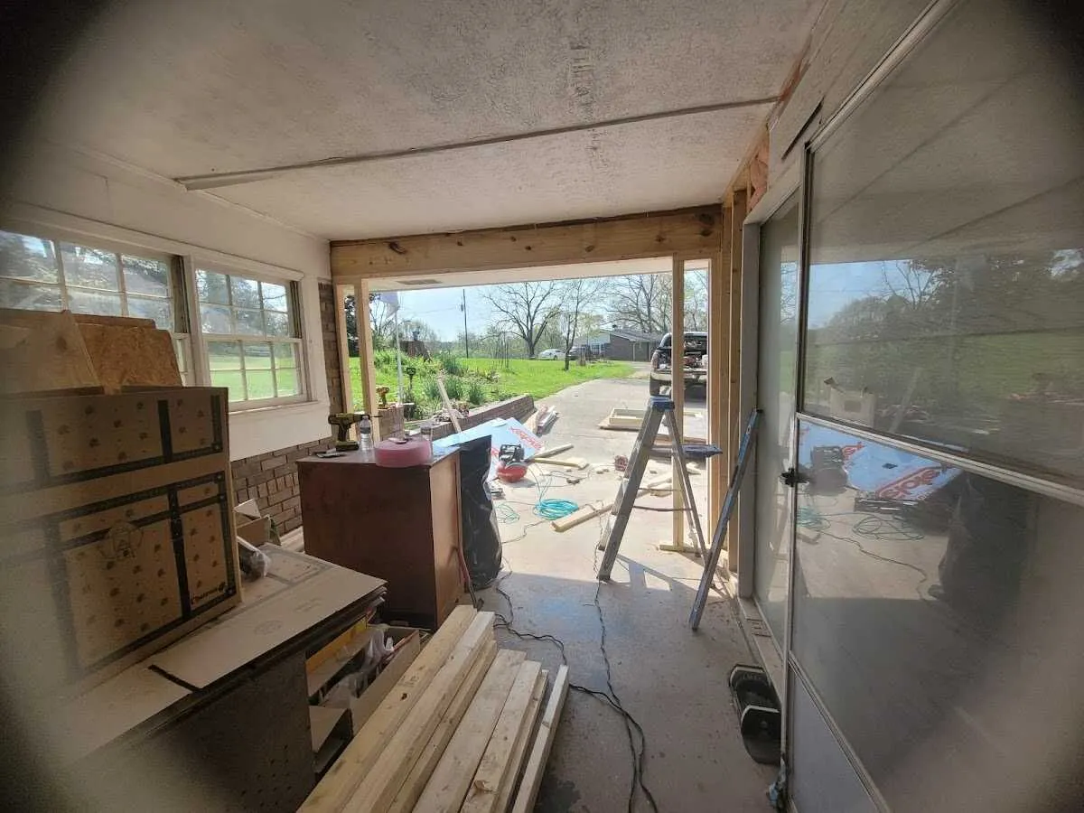 Air movers and dehumidifier for Drying & Dehumidification in South Jordan